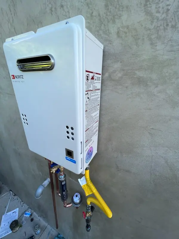 Tankless water heater installation for Fruit Heights homes